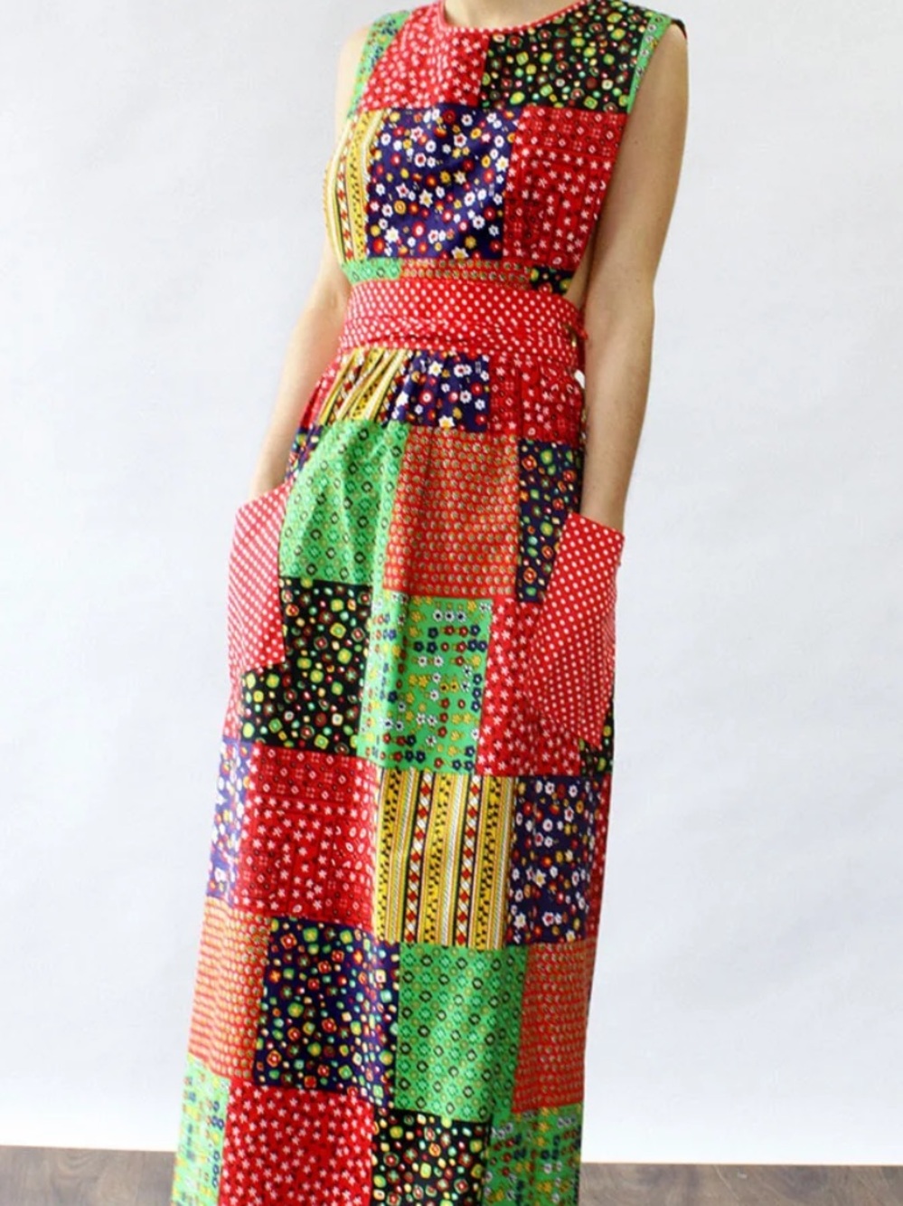 Vintage Patchwork Print Wrap Apron Maxi Dress 1970s Boho/Prairie Cottagecore S/M